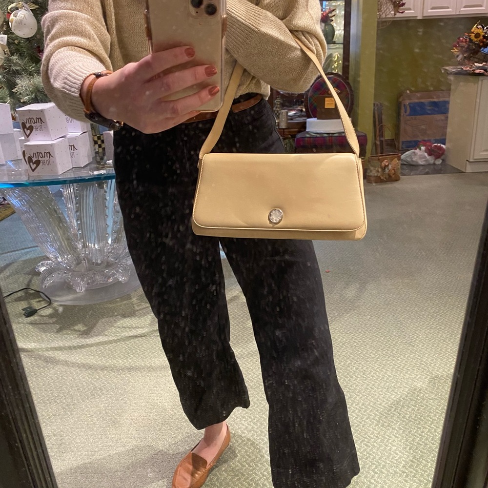 Beige Purse - Picture 5 of 9
